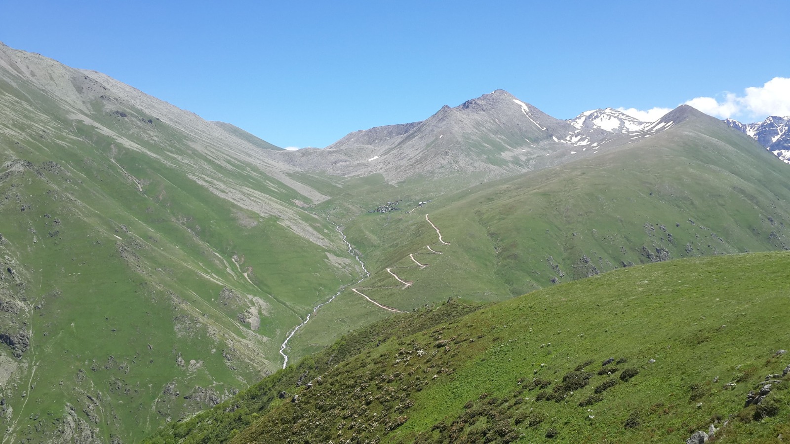 Pokut Huser Double Tur